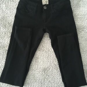 Women’s black jean leggings size 26
